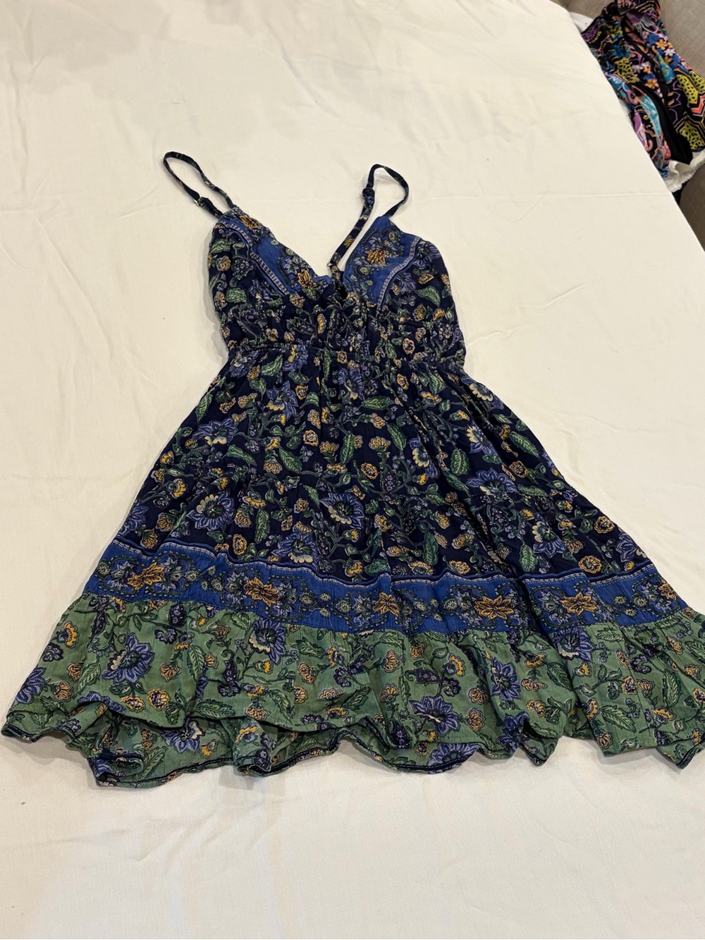 Angie Floral Print Spaghetti Strap Sundress in Navy and Green
